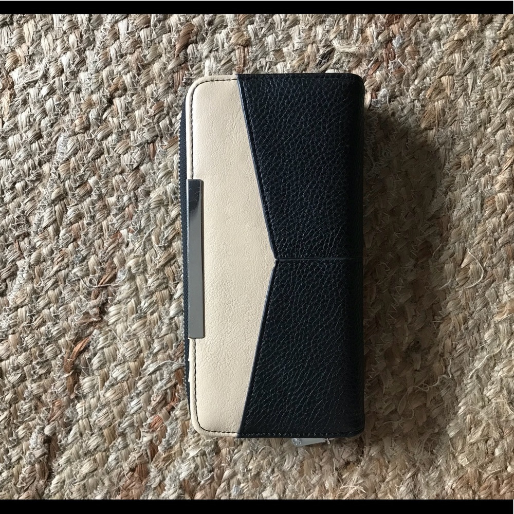 Charming Charlie’s Purse/Wallet
